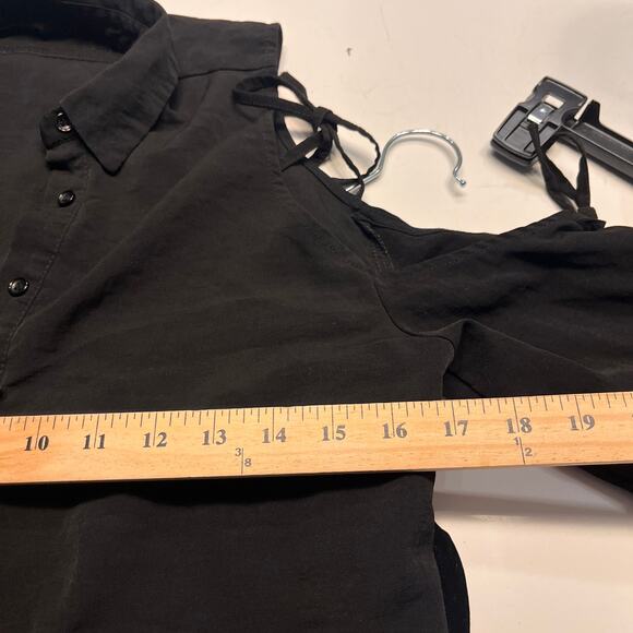 Topshop Black Long Sleeves Cold Shoulder Bow Button Front Shirt Dress Size 4 - Picture 8 of 9